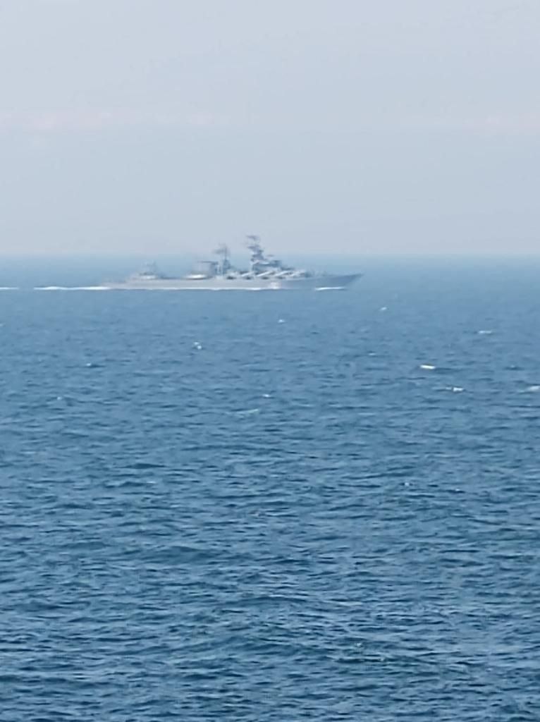 Обіцяли кар'єру, квартири й пенсії: з'явився новий запис з "Москви" прикордонникам Зміїного