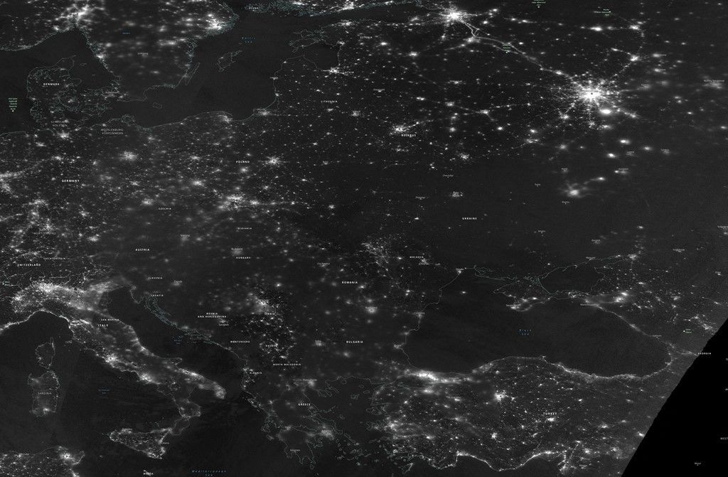 NASA показало, как выглядела из космоса Украина во время блекаута: впечатляющие фото и видео