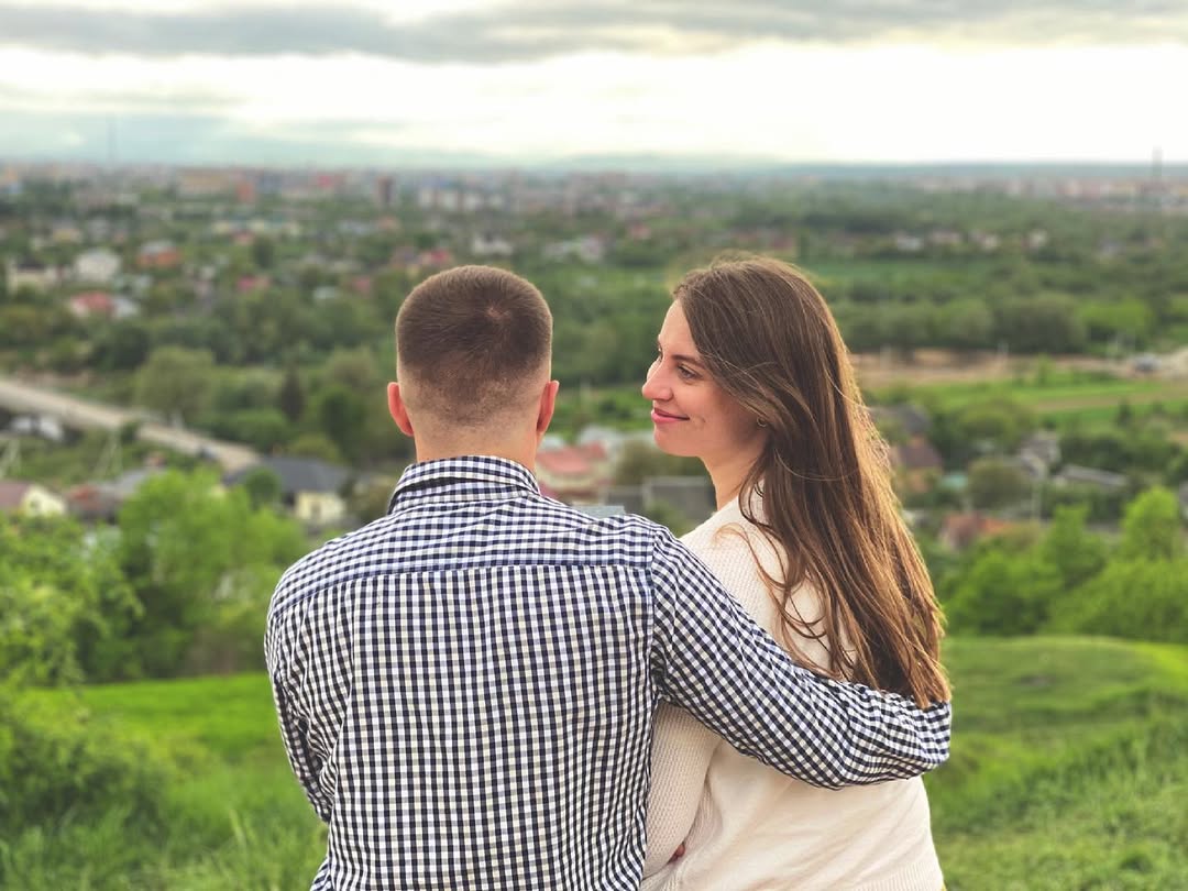 "Перед сном Алексей помыл дочери волосы". Что известно о жене "Мунфиша" - герое, отдавшем жизнь за Украину