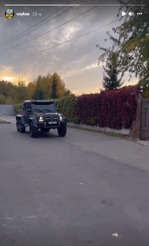 Усик купил себе элитный внедорожник за 30 млн после победы над Джошуа