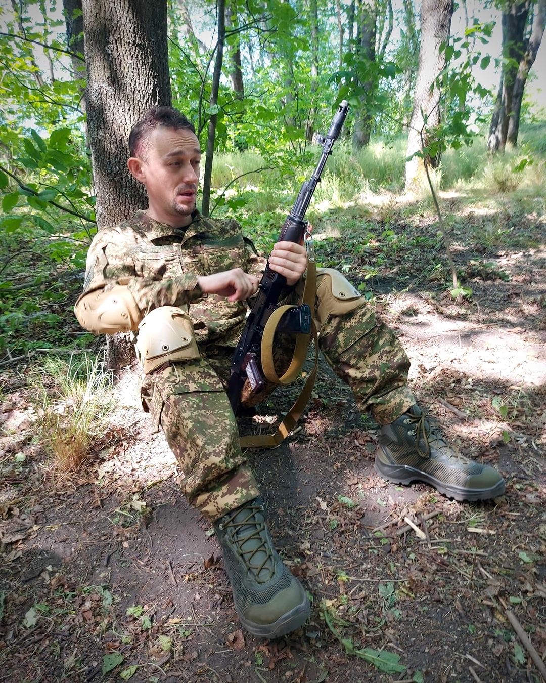 "Служу українському народу". Сергій Жадан вступив до лав ЗСУ