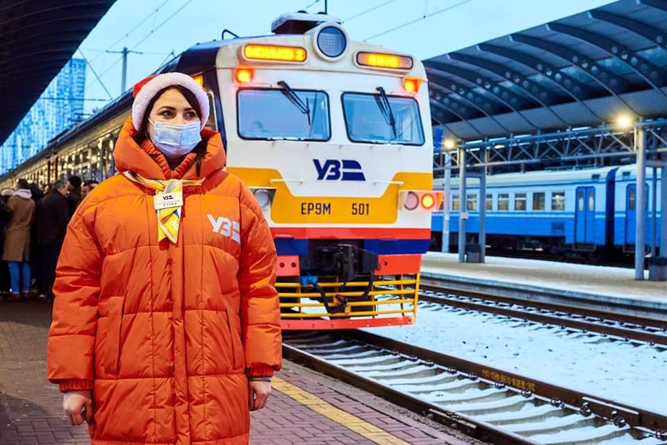Перший Kyiv City Express від "Укрзалізниці": як виглядає поїзд і чим він зручний (фото, графік)