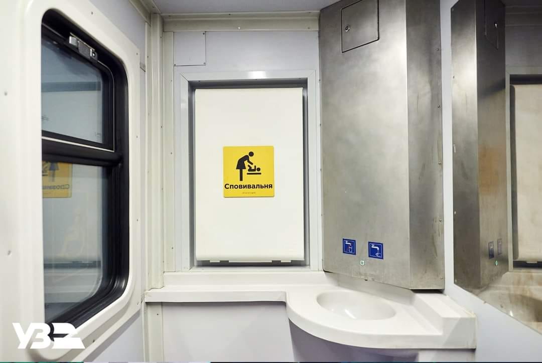 Перший Kyiv City Express від "Укрзалізниці": як виглядає поїзд і чим він зручний (фото, графік)