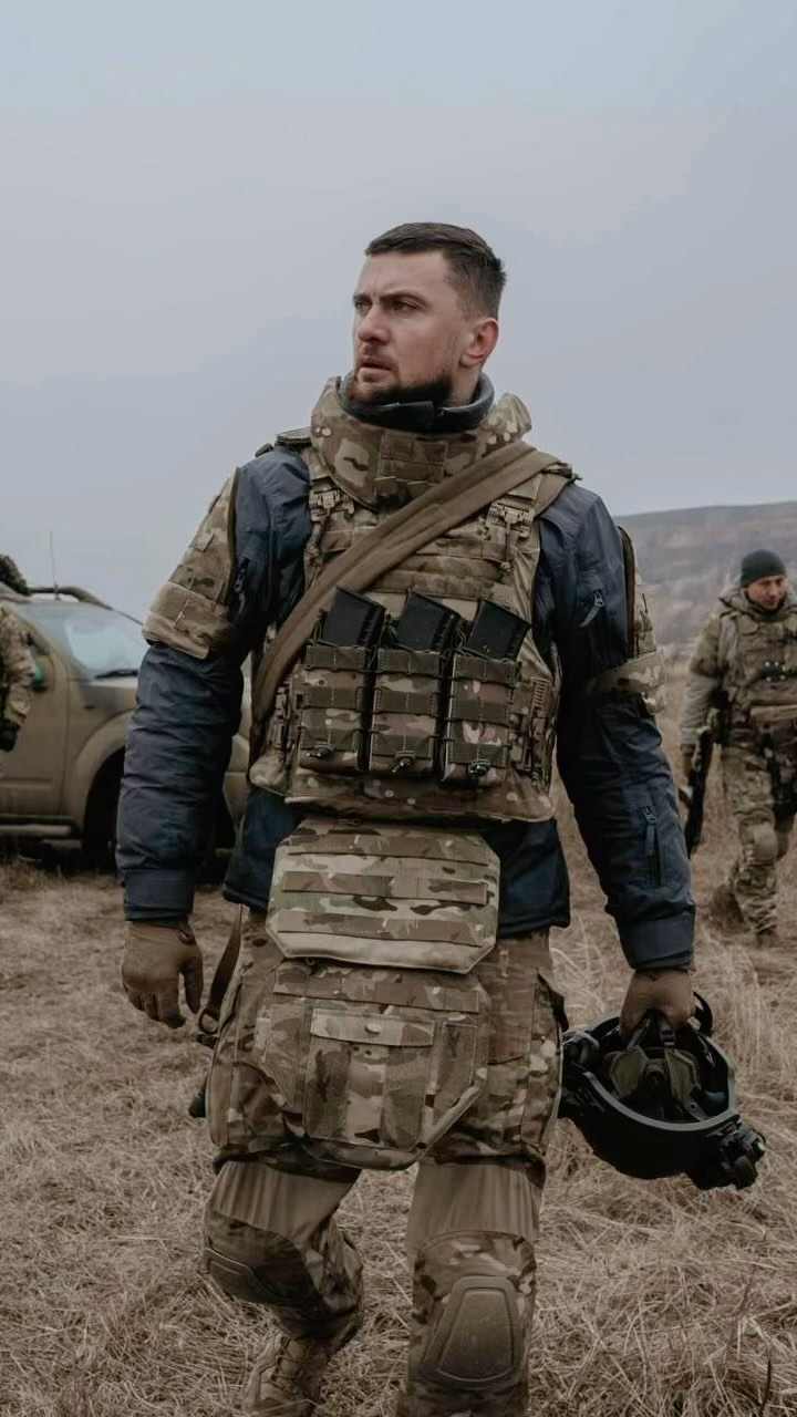 День защитников и защитниц: Ласточкин, Дикусар и другие известные украинцы, защищающие страну на фронте