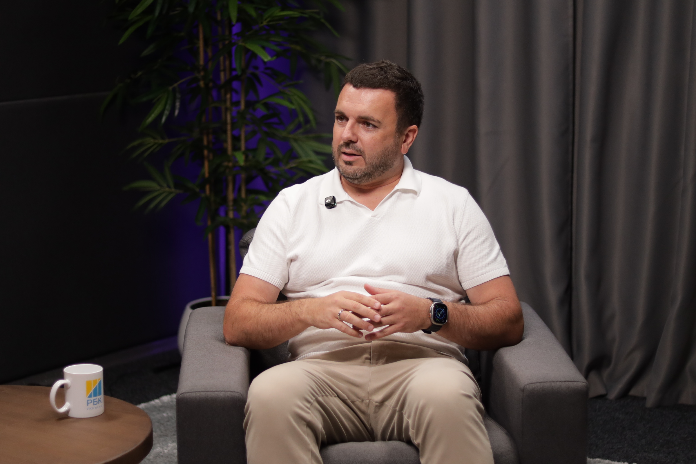 "Це справжні почуття". Григорій Решетник про феномен "Холостяка", виховання синів і репутацію в Україні