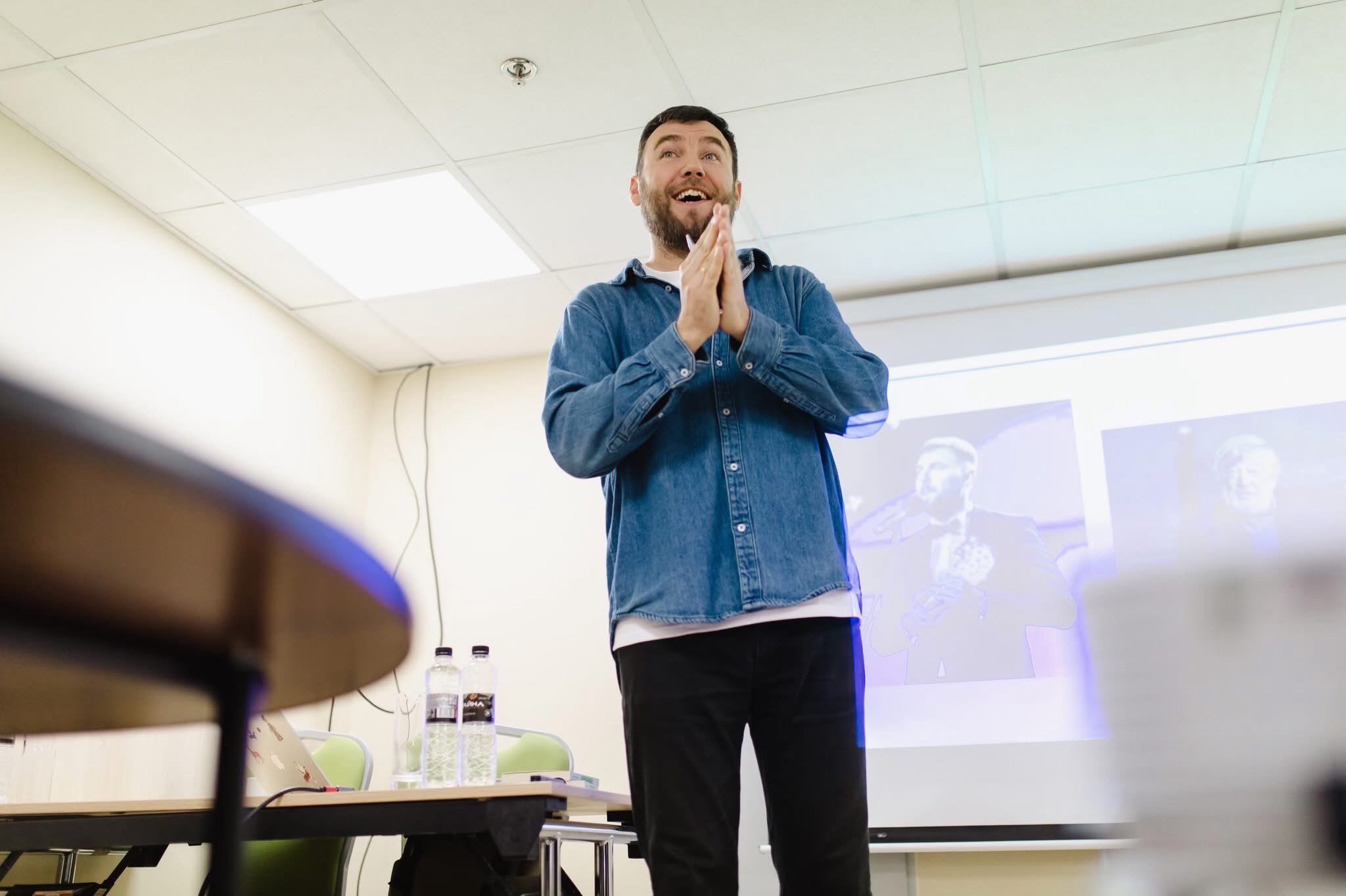 Радіодиктант-2026: хто такий Артур Пройдаков, який читатиме текст разом з Дашею Астаф'євою