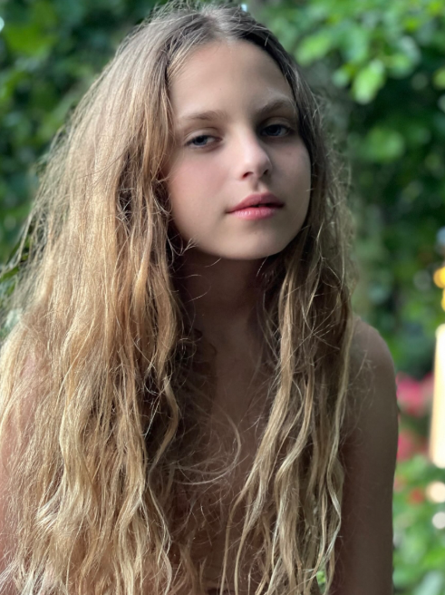 Оля Полякова рассказала о выборе профессии и будущем обучении своей 15-летней дочери Алисы