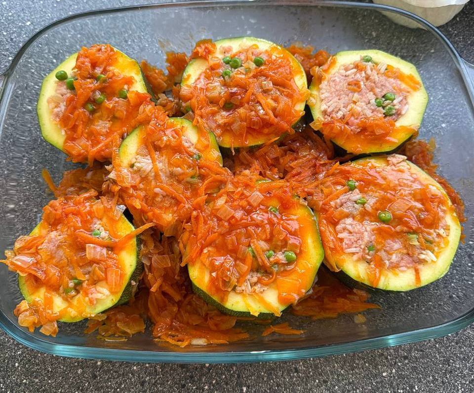 Фаршированные кабачки под творожной корочкой: пошаговый рецепт от редактора Styler (фото)