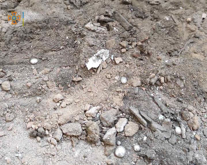 У Львові під шкільною підлогою знайшли ртуть: як вона туди потрапила (фото)