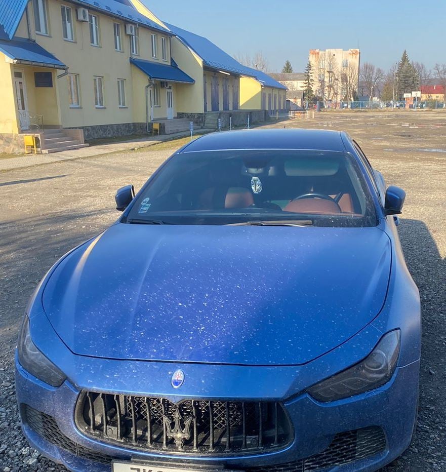 Украинец лишился элитного Maserati стоимостью более полумиллиона гривен: названа причина