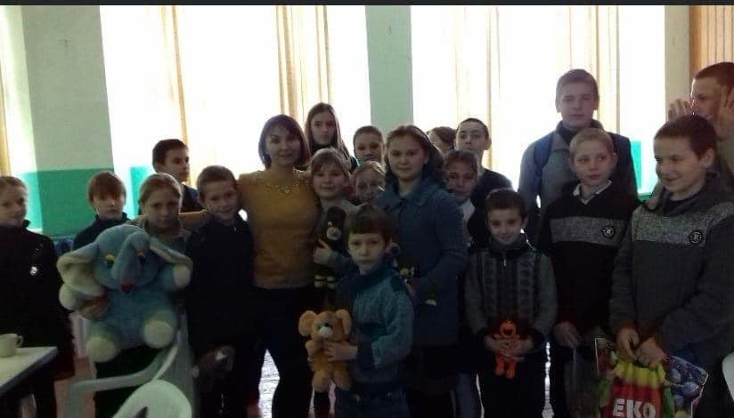 Оккупанты третий год пытают "на подвале" женщину, которая защищала детей-сирот на Донбассе