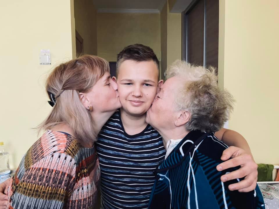 Во Львове бабушка пожертвовала свой орган внуку: ребенку сделали уникальную операцию