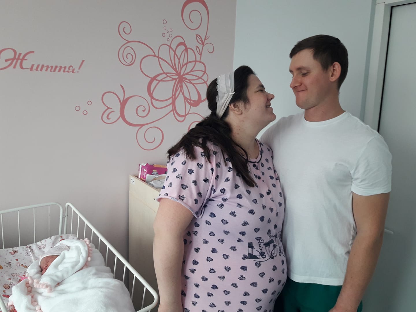 В роддоме Первомайска приятный рекорд - появилась на свет девочка-"богатырь" (фото)