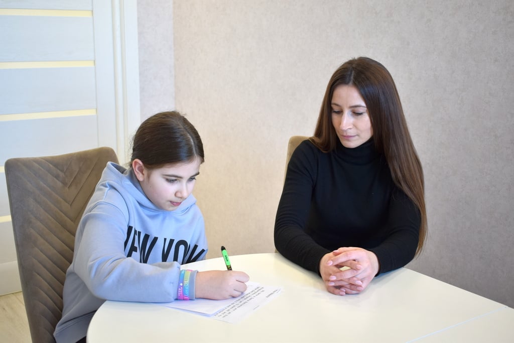10-річна українка написала листа Єлизаветі II: "скажіть Путіну, щоб забрав свої танки"