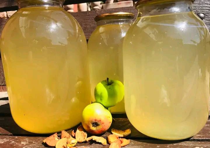 Приготовить яблочный "Живчик" дома - просто! Рецепт освежающего напитка