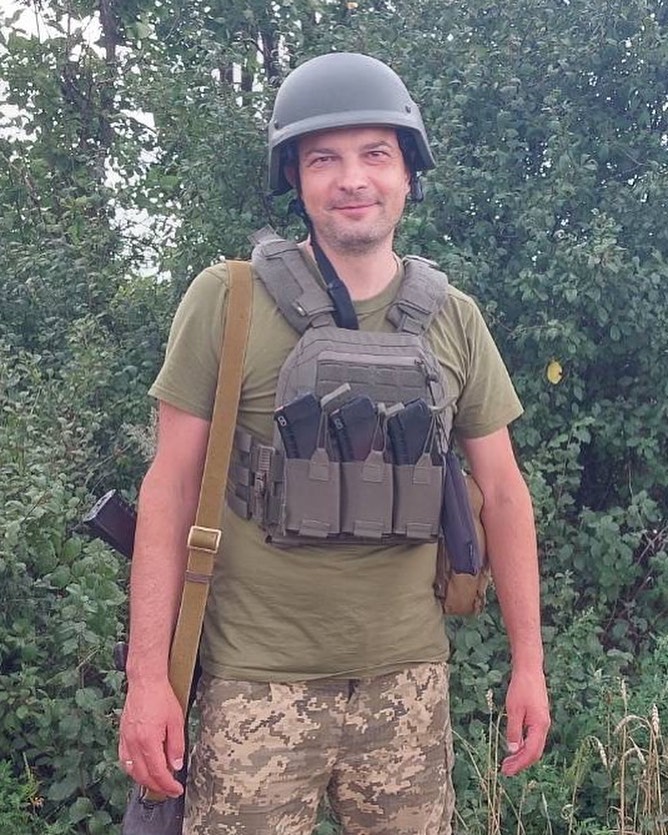 Марічка Падалко приголомшила архівними фото весілля з чоловіком, який зараз у ЗСУ