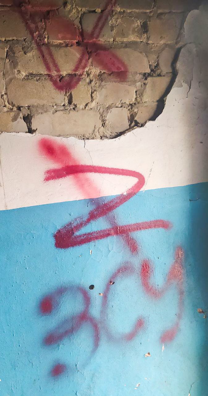 В Мариуполе патриоты поздравили ВСУ с праздником: фото несокрушимости