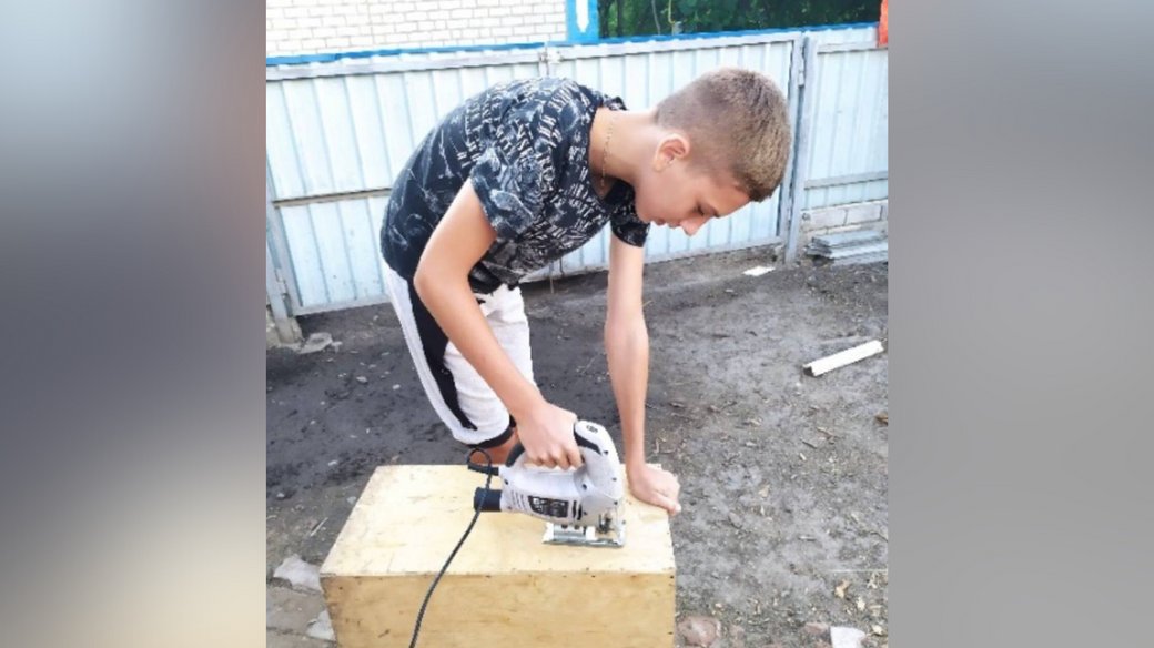 Школьник из Житомира разработал генератор, производящий электроэнергию из дождя (фото)