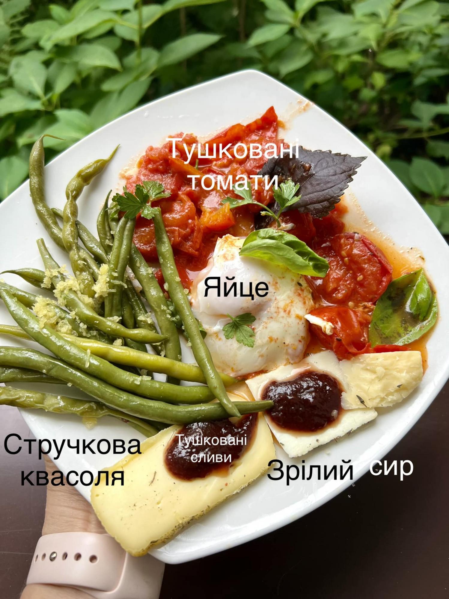 "Еда Афродиты": что нужно есть женщинам для красоты и молодости