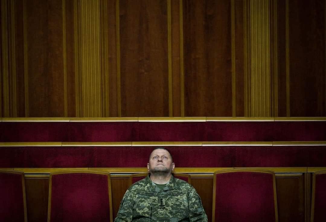 Залужному 50! Чем за время войны Главнокомандующий запомнился украинцам (фото)