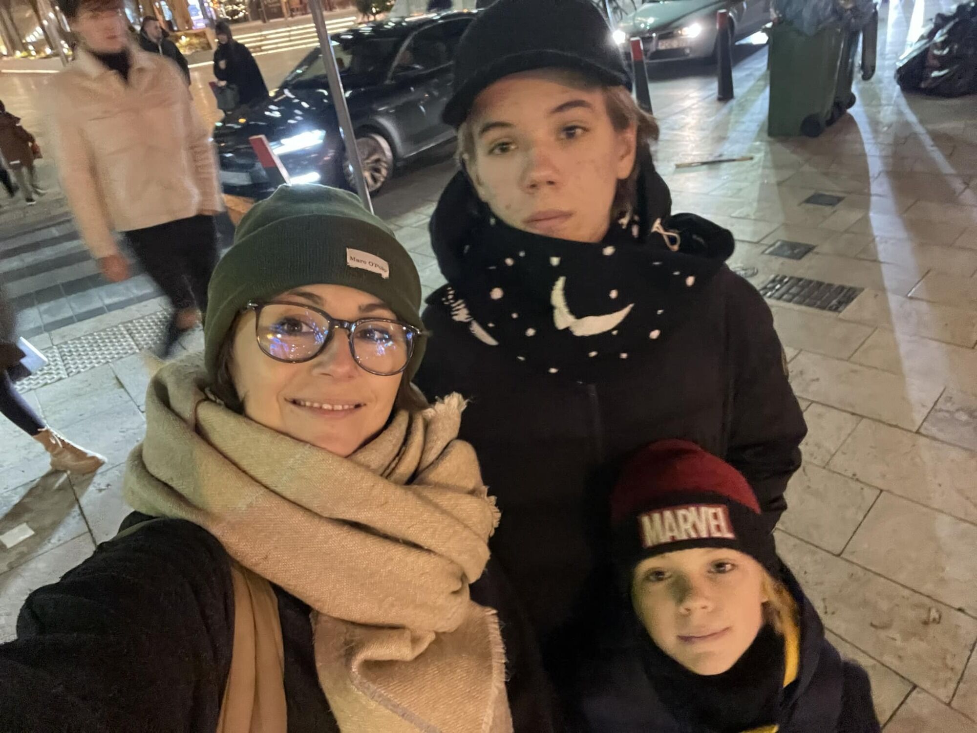 Актриса Даша Малахова подала в суд на отца своих детей: что произошло