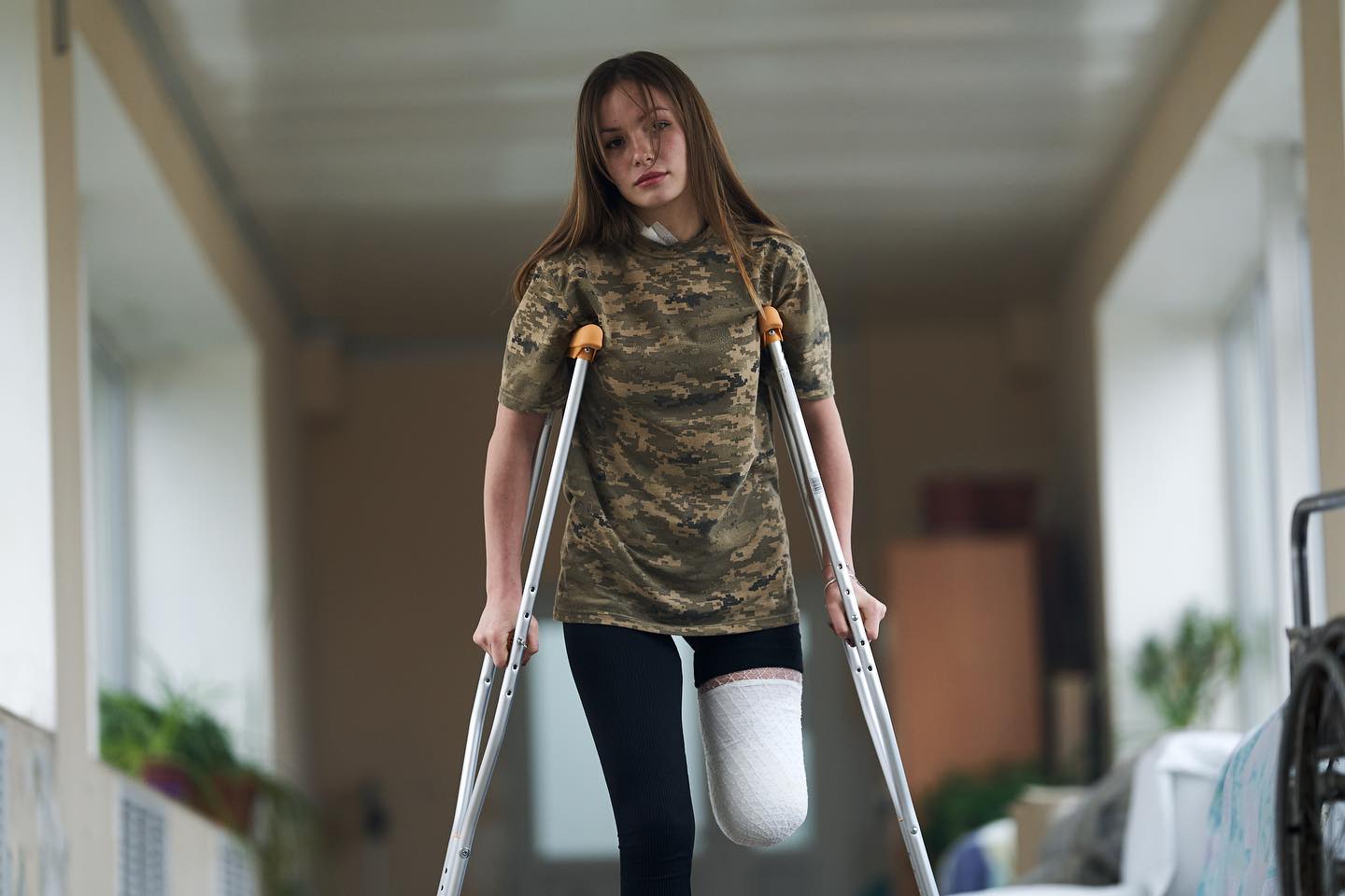 "Ще 10 секунд і Руся б загинула": історія 18-річної військової зворушила українців