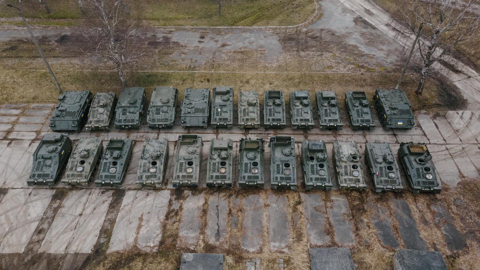 Первые "народные Спартаны": Притула показал бронетехнику, которую купили за донаты украинцев (фото)