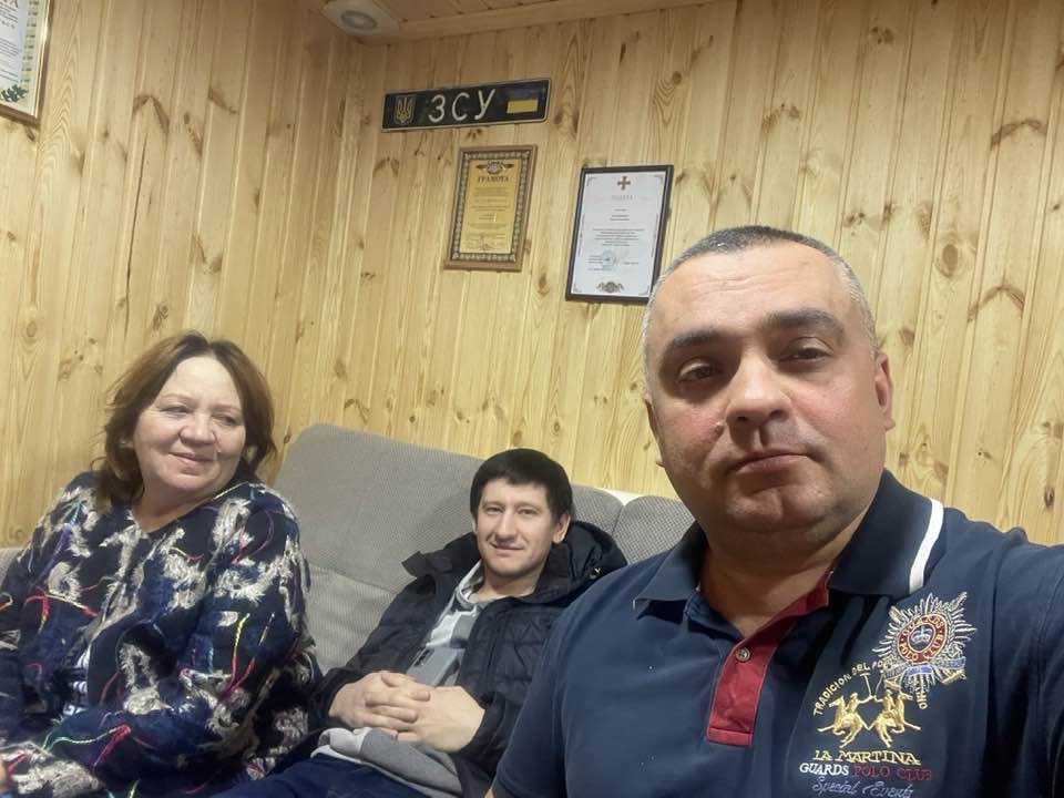 Под Киевом мужчина построил собственный бункер для детей и беременной жены. Вот как он выглядит