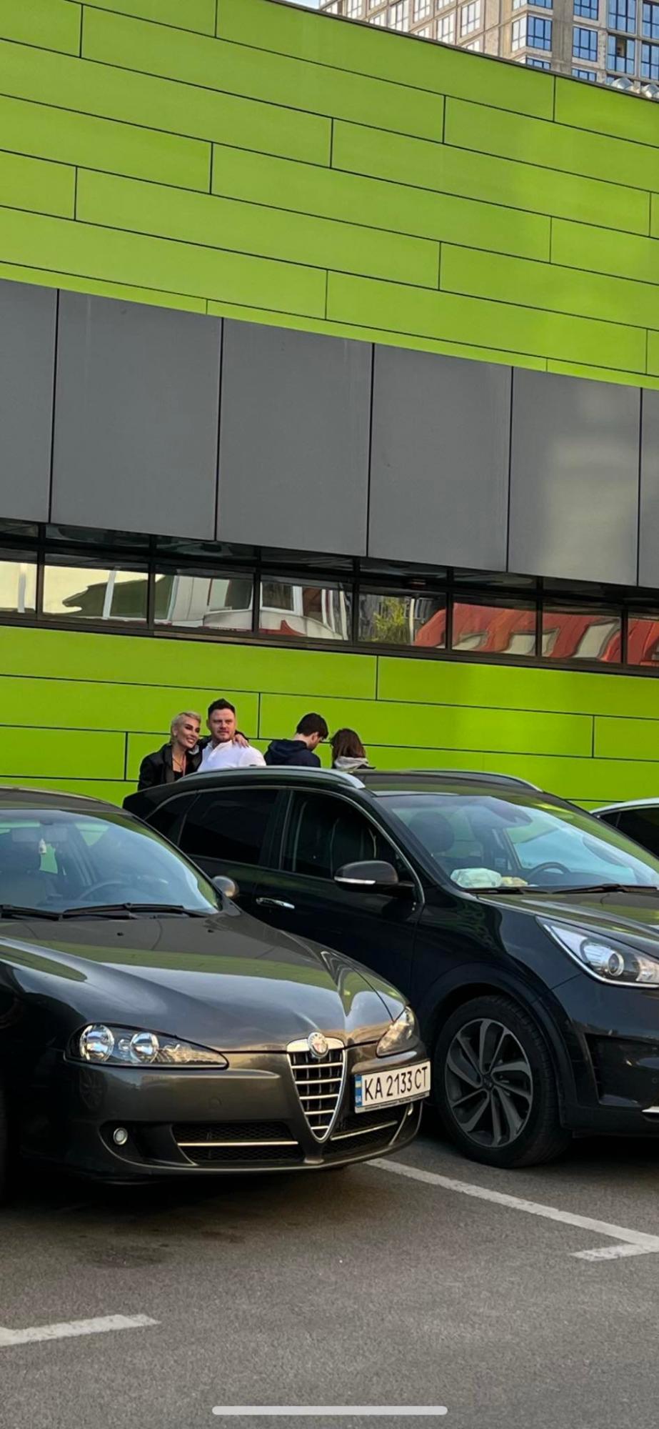 Измена доказана? Фото мужа певицы YATSUTА и топ-блогерши Татьяны Коряк слили в сеть