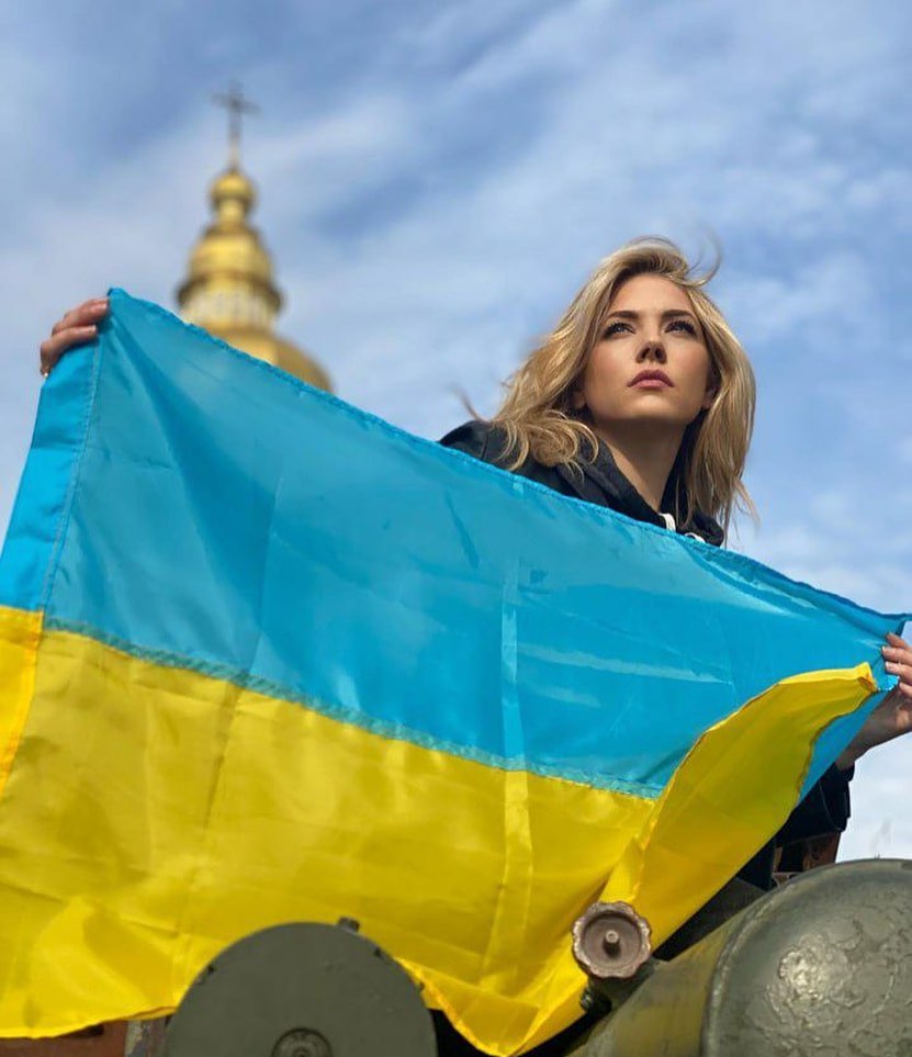 Мировые звезды, которые активно поддерживают Украину: кто и как помогает нам с 2022 года