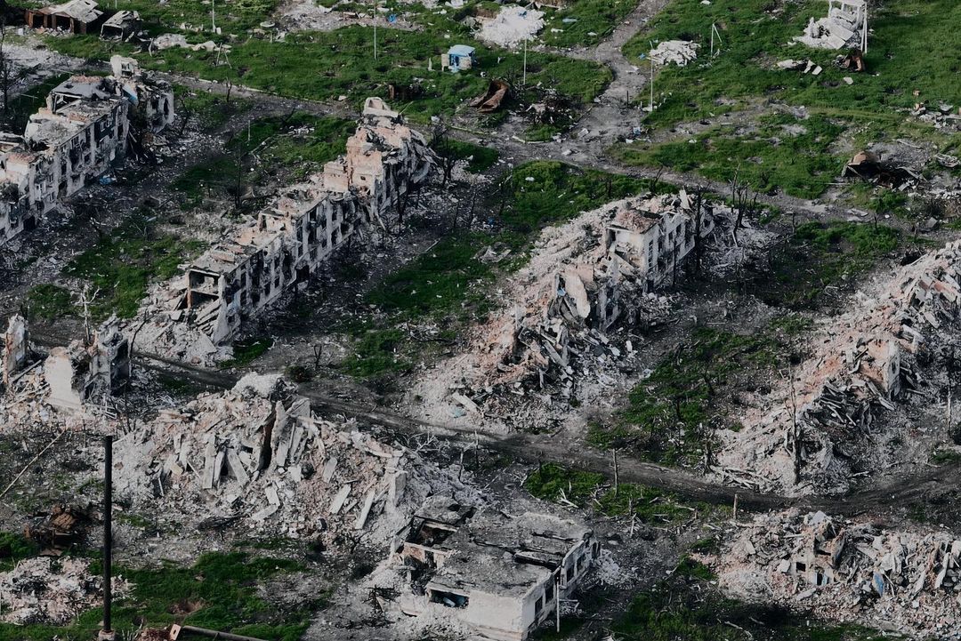 Місто, якого немає. Українські фотографи показали знімки знищеної Мар'їнки