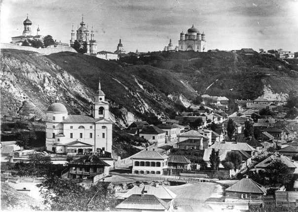 Привиди старих вулиць. Дивіться, як виглядала Воздвиженка у 1930 році (архівне фото)