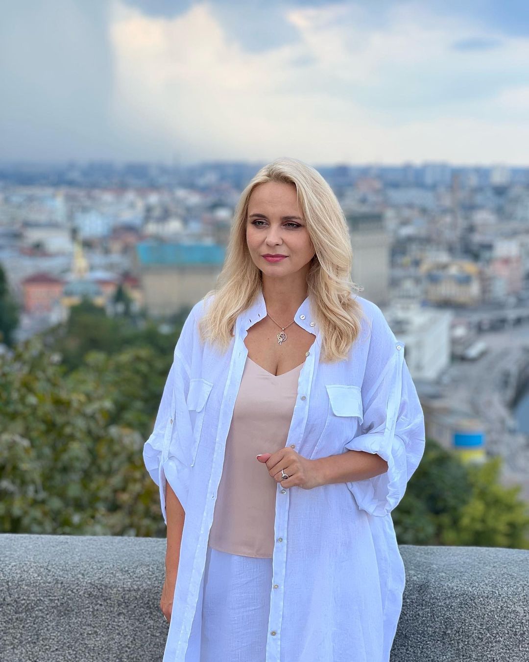 До дня вчителя: 7 українських зірок, які працювали у школі або мають диплом педагога