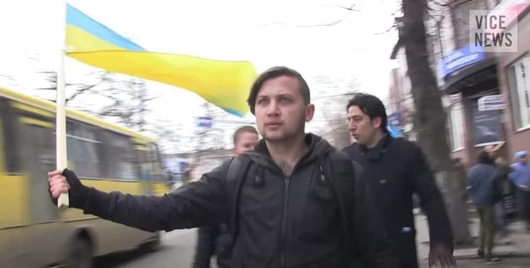 "Мам, вибач. Тобі важко, але я не можу інакше". Історія воїна, який пройшов пекло війни, але досі не отримав Героя. Навіть посмертно