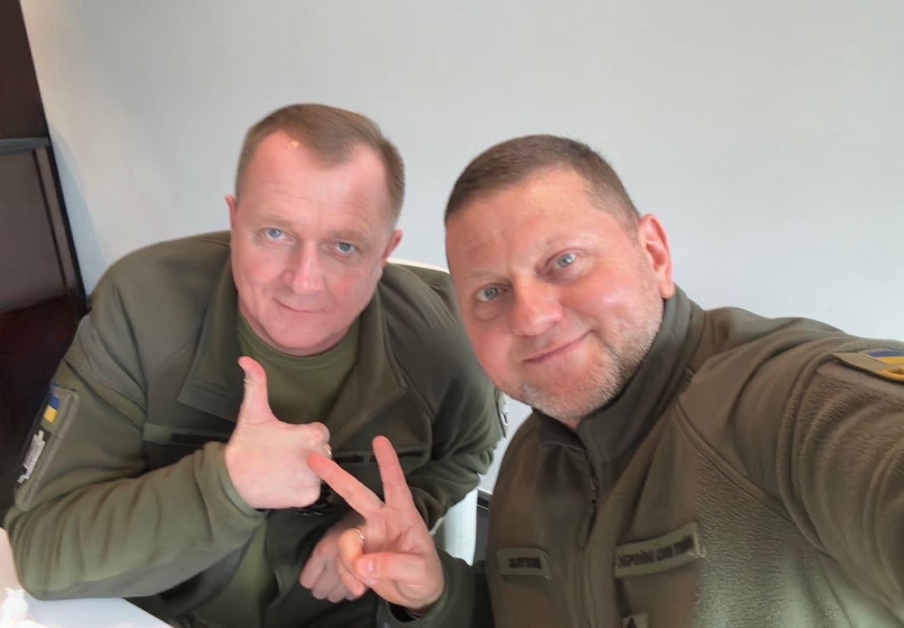 "Счастлив, что вы были рядом со мной". Залужный сделал неоднозначное заявление