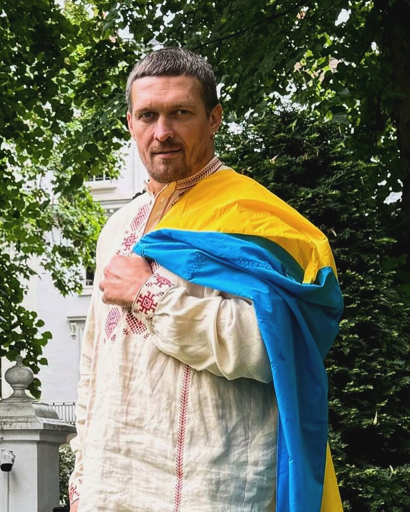 Стало відомо, чим Усик може зайнятися після закінчення кар'єри боксера