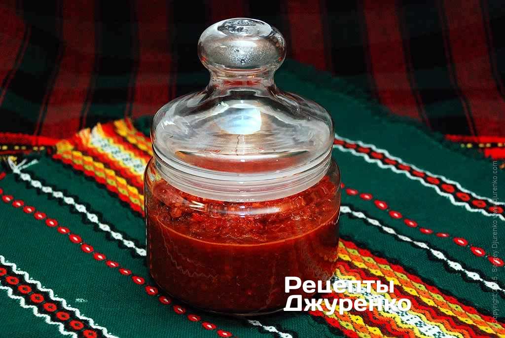 Кулінар розкрив секрет справжньої кавказької аджики: ніяких помідорів!