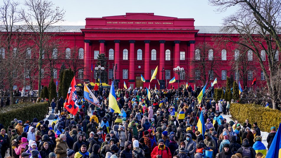 Украинцы на Марше единства в Киеве показали России, где на самом деле проходят "красные линии" (видео, фото)