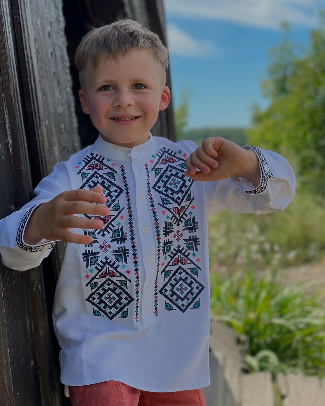Зірка "плюсів" Валентина Хамайко показала молодшого сина, який помітно підріс (фото)