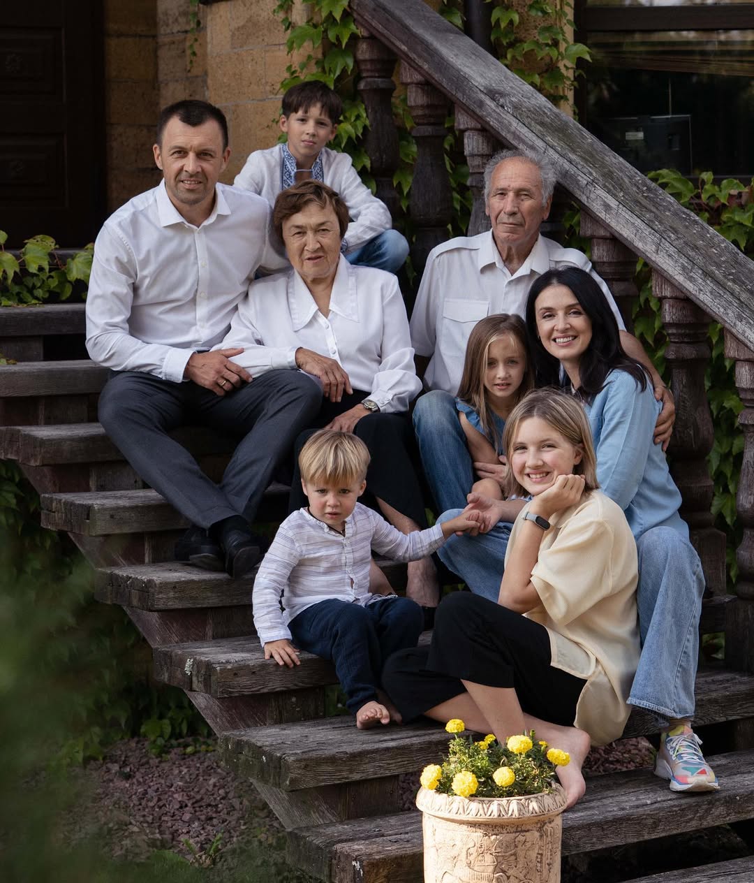 Зірка "плюсів" Валентина Хамайко показала молодшого сина, який помітно підріс (фото)