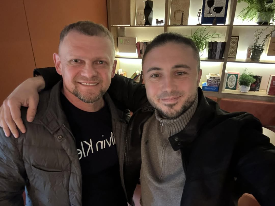Актор-військовий Гарік Бірча вперше за довгий час показався в Києві: як він виглядає