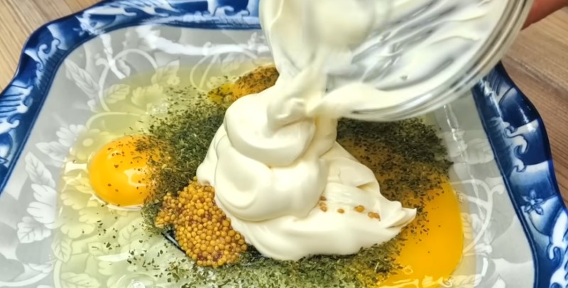 Как приготовить ароматный хек, который получится вкуснее красной рыбы: пошаговый рецепт