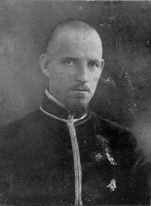 Україна сьогодні вшановує пам'ять Героїв Крут: історичні фото та архівні документи