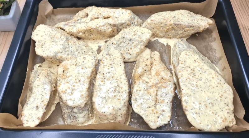Как приготовить ароматный хек, который получится вкуснее красной рыбы: пошаговый рецепт