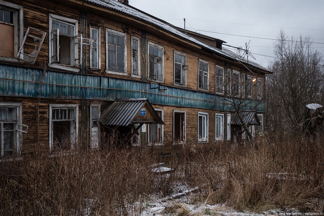 Россияне "превратили" село Архангельское под Херсоном в настоящий Архангельск: сравните эти фото