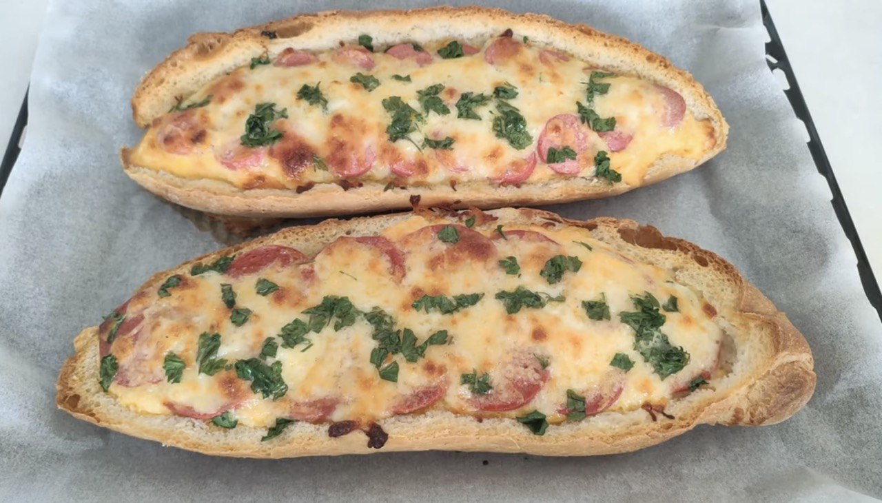 Вкусный и сытный завтрак из вчерашнего хлеба: простой пошаговый рецепт