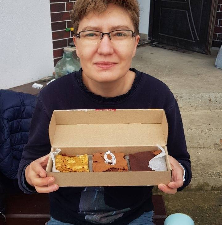 Двоюрідна сестра Сенцова матами висловилася про Україну: 5 років пекла!