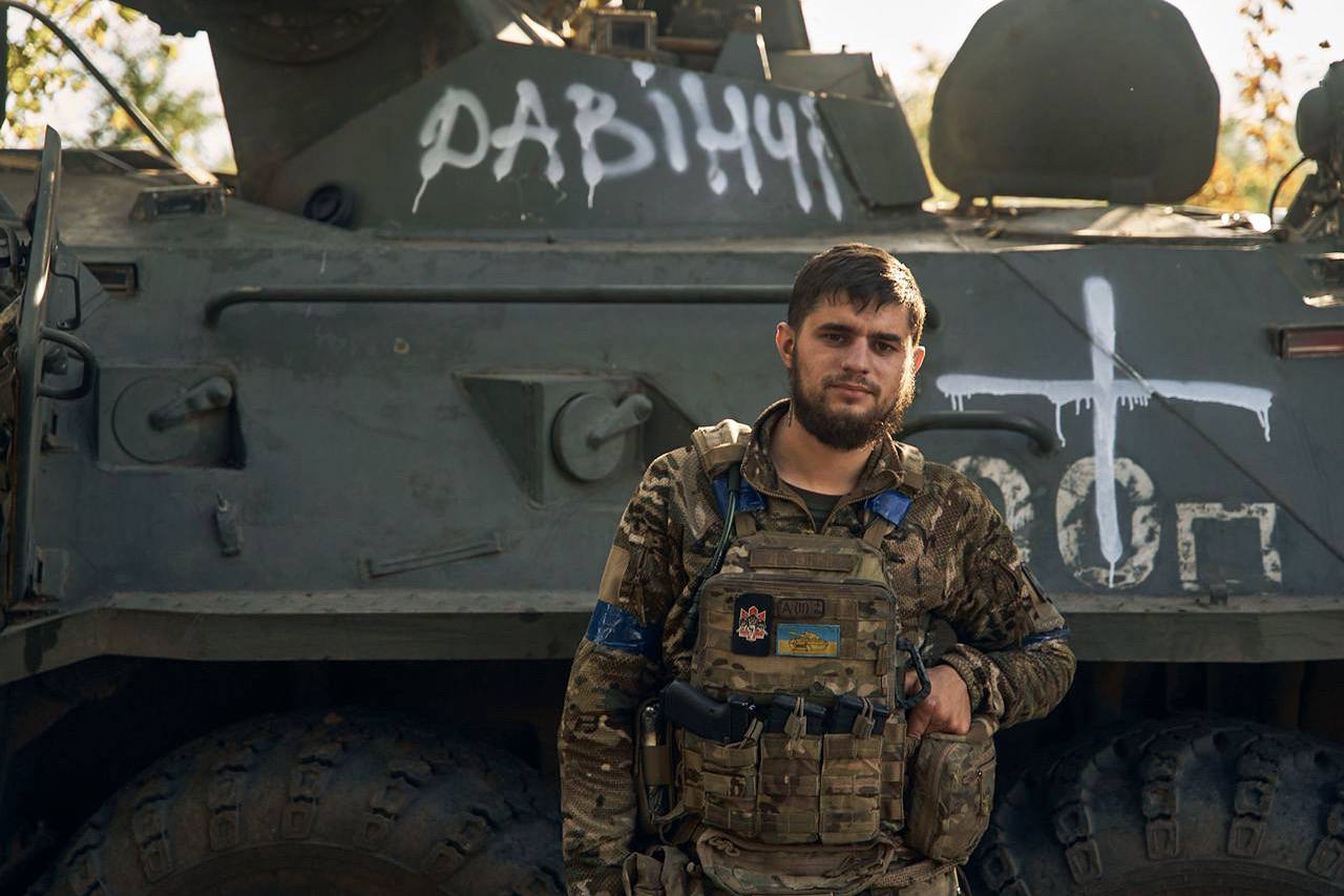 Выдающиеся черты павшего воина Да Винчи. Он успел показать, каким должен быть герой