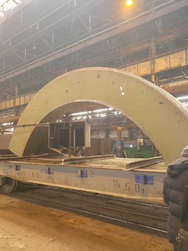 У Києві обіцяють скоро добудувати унікальний міст-хвилю з "Азовсталі" (фото)