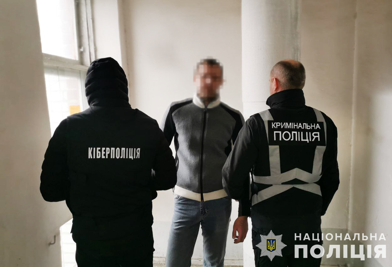 У Запоріжжі "волонтер" ошукав дружину безвісти зниклого бійця ЗСУ (фото)